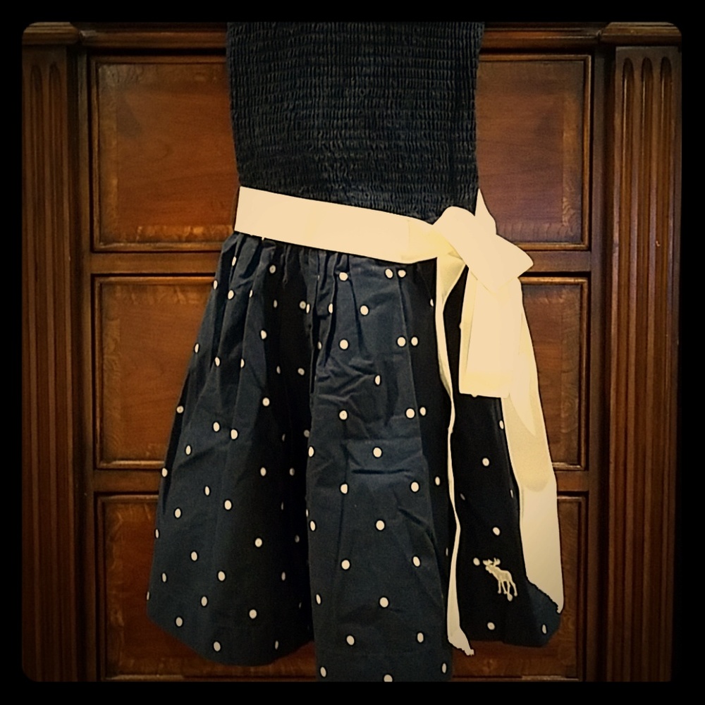 Abercrombie girls Xsmall 6-8 strapless  navy dress
